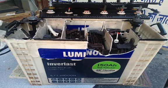Why does the inverter battery catch fire?